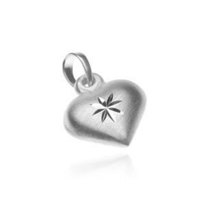 Stříbrný přívěsek 925 - matné srdce s lesklou hvězdou obraz