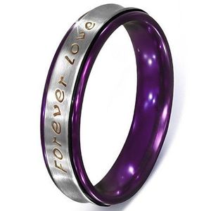 Stříbrný prsten z oceli - text Forever Love, fialové okraje - Velikost: 51 obraz