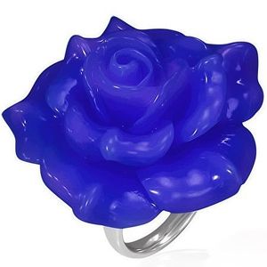 Lesklý ocelový prsten - modrá růže z pryskyřice - Velikost: 49 obraz