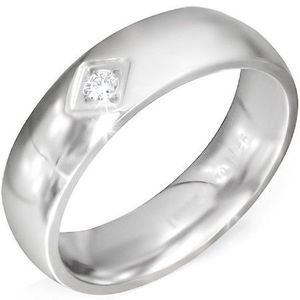 Lesklý stříbrný ocelový prsten se čtvercovým zářezem a čirým zirkonem - Velikost: 52 obraz
