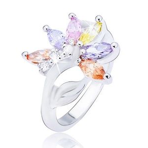 Lesklý stříbrný prsten, květ s barevnými zirkonovými lupeny - Velikost: 48 obraz