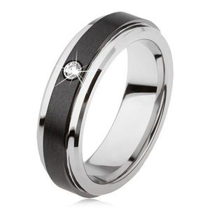 Wolframový prsten stříbrné barvy, černý keramický pás, zirkon - Velikost: 49 obraz