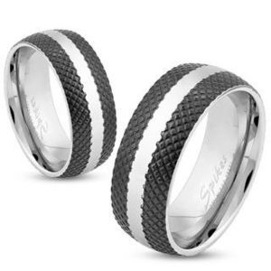 Ocelový prsten s černým mřížkovaným povrchem, pás stříbrné barvy, 6 mm - Velikost: 52 obraz
