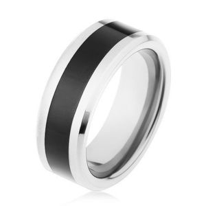 Lesklý prsten z wolframu, dvoubarevné provedení, černý pás, zkosené hrany - Velikost: 49 obraz