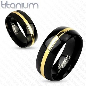 Černý prsten z titanu, lesklý oblý povrch, pás zlaté barvy, 8 mm - Velikost: 59 obraz