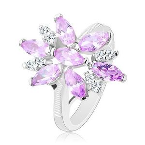 Prsten ve stříbrné barvě, velký květ ze světle fialových a čirých zirkonů - Velikost: 49 obraz