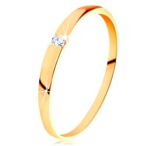 Zlatý prsten 585 - blýskavý diamant čiré barvy, hladká vypouklá ramena - Velikost: 52 obraz