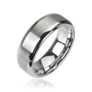 Wolframový prsten stříbrné barvy, matný středový pruh a lesklé okraje, 8 mm - Velikost: 59 obraz
