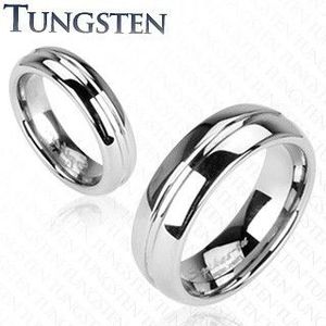 Lesklý wolframový prsten stříbrné barvy, vyrytý středový pruh, 6 mm - Velikost: 49 obraz