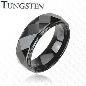 Černý prsten z wolframu, vyvýšený pás s lesklým broušeným povrchem, 8 mm - Velikost: 49 obraz