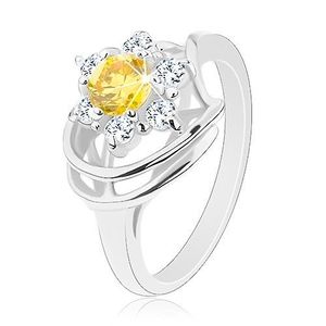 Lesklý prsten ve stříbrném odstínu, žluto-čirý zirkonový květ, obloučky - Velikost: 50 obraz