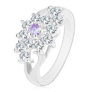 Prsten s lesklými rozdělenými rameny, čirý kvítek s fialovým středem - Velikost: 49 obraz