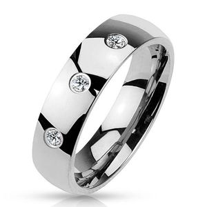 Ocelový prsten stříbrné barvy, lesklý hladký povrch, tři čiré zirkony, 6 mm - Velikost: 58 obraz