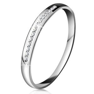 Briliantový prsten v bílém 14K zlatě - blýskavá linie drobných čirých diamantů - Velikost: 50 obraz