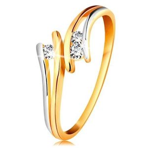 Diamantový zlatý prsten 585, tři zářivé čiré brilianty, rozdělená dvoubarevná ramena - Velikost: 49 obraz