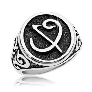 Prsten z chirurgické oceli - černá pečeť se symbolem, ornamenty na ramenech - Velikost: 60 obraz