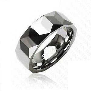 Wolframový prsten stříbrné barvy, geometricky broušený povrch, 8 mm - Velikost: 57 obraz