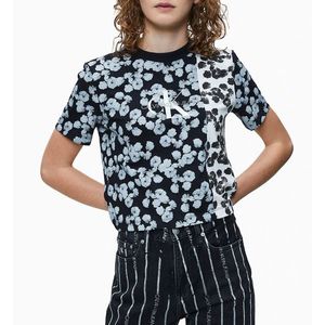 Calvin Klein dámské černé tričko Floral obraz