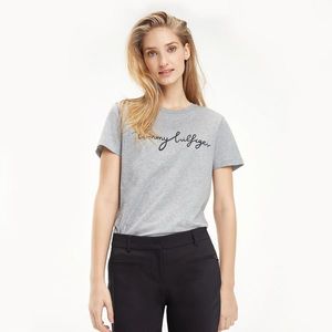 Tommy Hilfiger dámské šedé tričko Graphic obraz