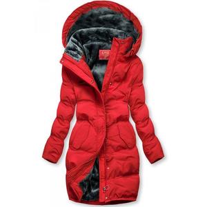 Červená zimní bunda s plyšovou podšívkou obraz
