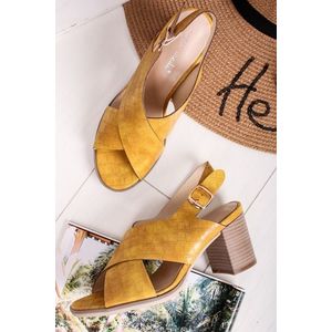 Žluté sandály Adrienne obraz
