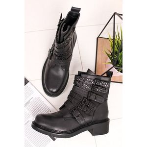Černé vybíjeny kotníkové boty Winny obraz
