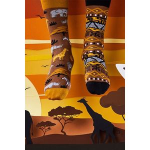 Hnědé vzorované ponožky Safari Trip obraz