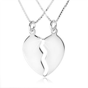 Stříbrný náhrdelník 925, dva řetízky, dvojpřívěsek ve tvaru rozpůleného srdce obraz