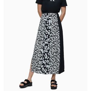 Calvin Klein dámská černobílá maxi sukně Floral obraz
