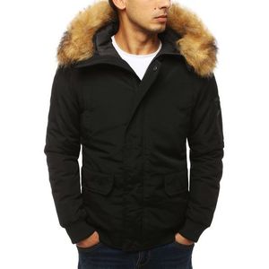 Černá zimní bunda s kapucí obraz