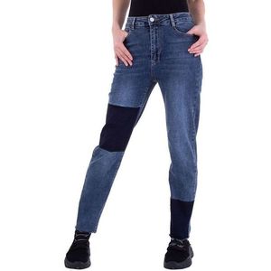 Dámské módní jeansové kalhoty obraz