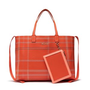 TOMMY HILFIGER Iconic Tommy Tote Check AW0AWI2311 obraz