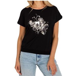 černé tričko s potiskem květiny obraz