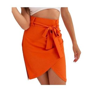 Oranžová elegantní sukně s páskem obraz