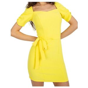 žluté koktejlové mini šaty obraz