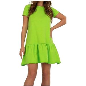 Limetkově zelené šaty s volánem obraz