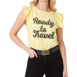 žluté dámské tričko s nápisem a volány obraz