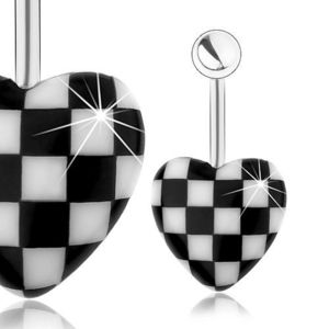 Ocelový piercing do pupíku, vypouklé akrylové srdce, vzor šachovnice obraz