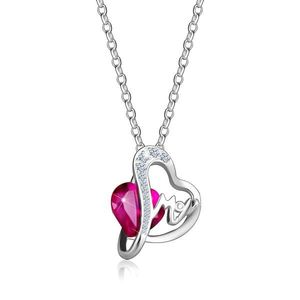 Stříbrný 925 náhrdelník - tmavě růžový zirkon, čirá zirkonová linka, nepravidelné srdce, písmena MOM obraz