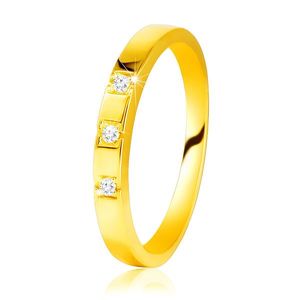 Diamantový prsten ze žlutého 585 zlata - lesklá ramena, tři blýskavé brilianty - Velikost: 49 obraz