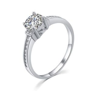 MOISS Elegantní stříbrný prsten s čirými zirkony R00006 53 mm obraz
