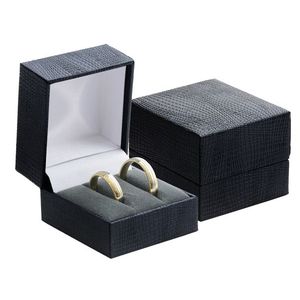JK Box Koženková krabička na snubní prsteny nebo náušnice GZ-2/NA/A25 obraz