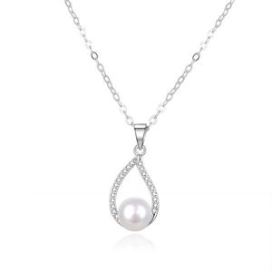 Beneto Elegantní stříbrný náhrdelník s pravou perlou AGS984/47P obraz