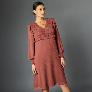 Blancheporte Rozšířené šaty s výšivkou a žabičkováním růžové dřevo 38 obraz