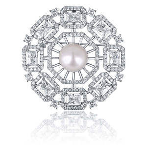 JwL Luxury Pearls Luxusní dámská brož s perlou 2v1 JL0665 obraz