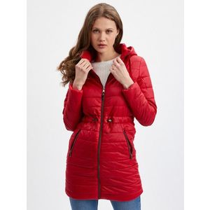 Červený dámský prošívaný kabát obraz