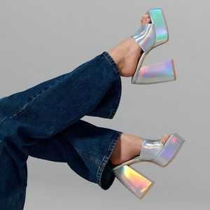 Sinsay - Pantofle na podpatku - Vícebarevná obraz
