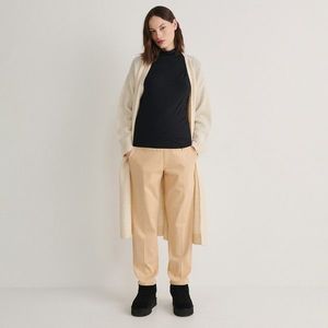 Reserved - Kalhoty chino s vysokým podílem bavlny - Béžová obraz