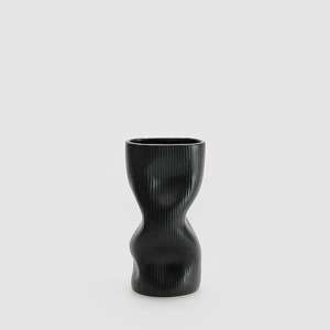 Reserved - Váza organického tvaru - Černý obraz