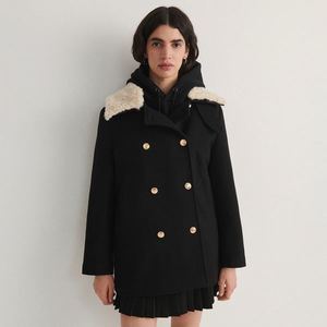 Reserved - Krátký kabát s vlnou - Černý obraz
